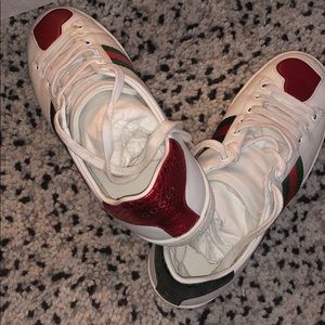 Gucci Sneakers